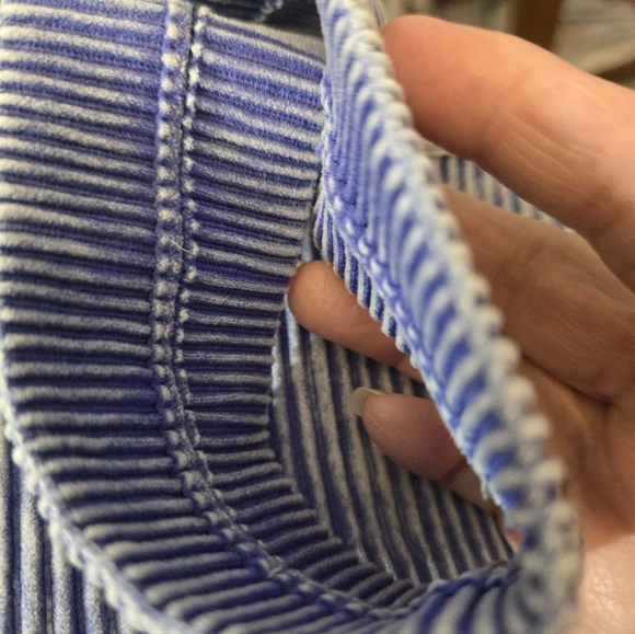 #0446 S/M ZENANA Indigo Blue Ribbed Stone Wash Crop Tank/Built-in Bra 12-19 - Picture 11 of 15